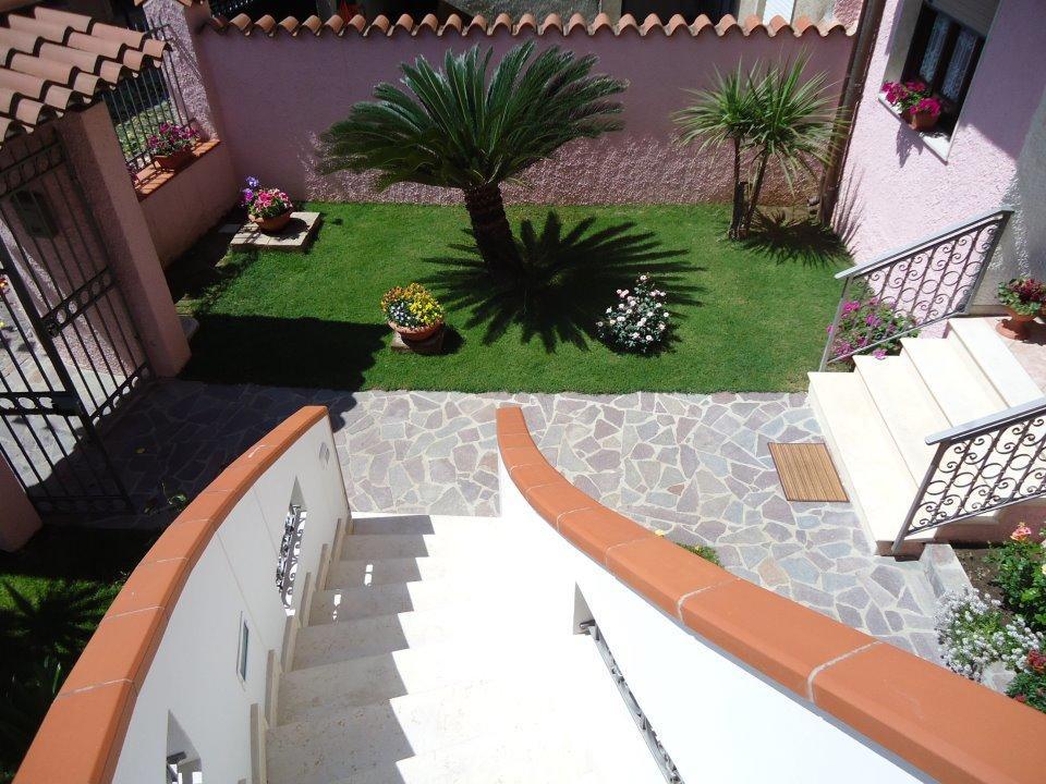 B&B L'Aurora พูลา ภายนอก รูปภาพ